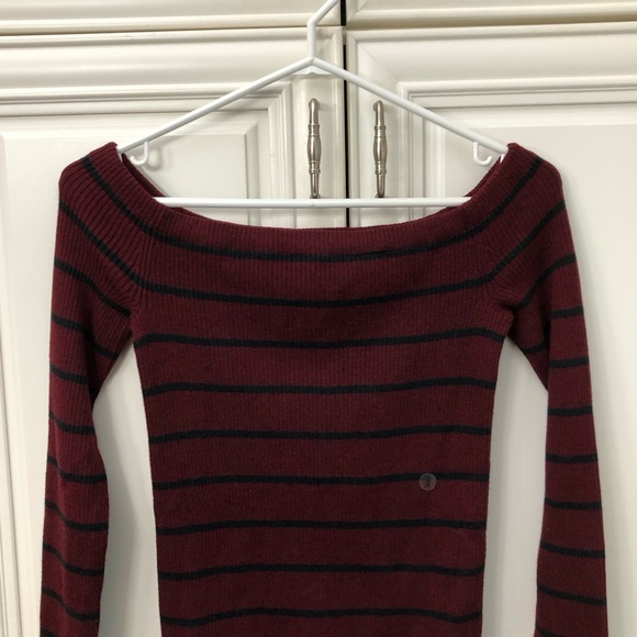 NWT American Eagle women’s ribbed top/sweater - Picture 2 of 9